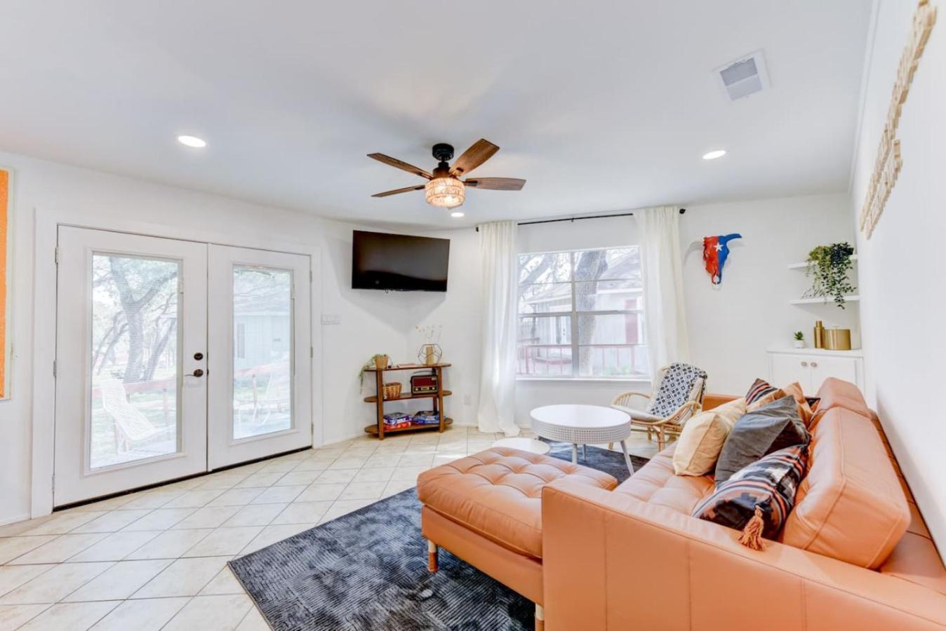 Downtown - Shiner Bungalow At Beer Ranch Project Wimberley Exteriér fotografie
